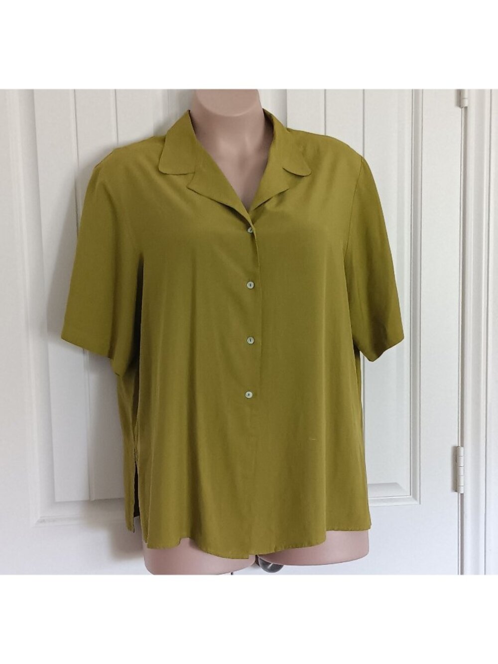 Clio II Women's Button-Up Silk Blouse Size 2X Green